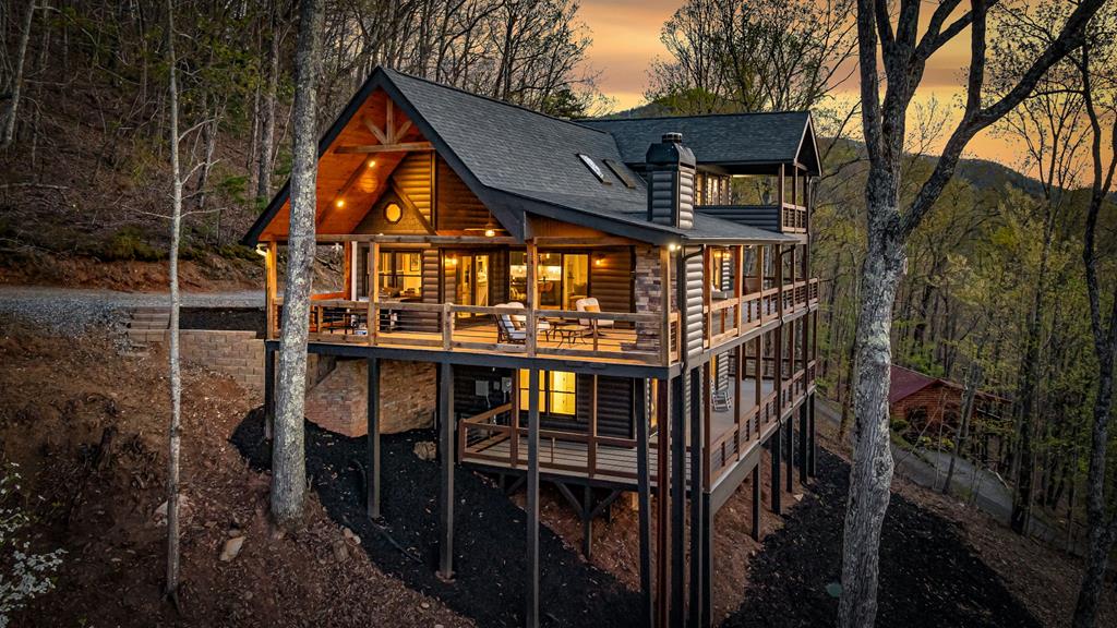 414942 Blue Ridge 