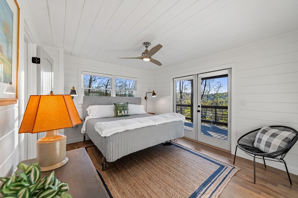 414942 Blue Ridge Residential