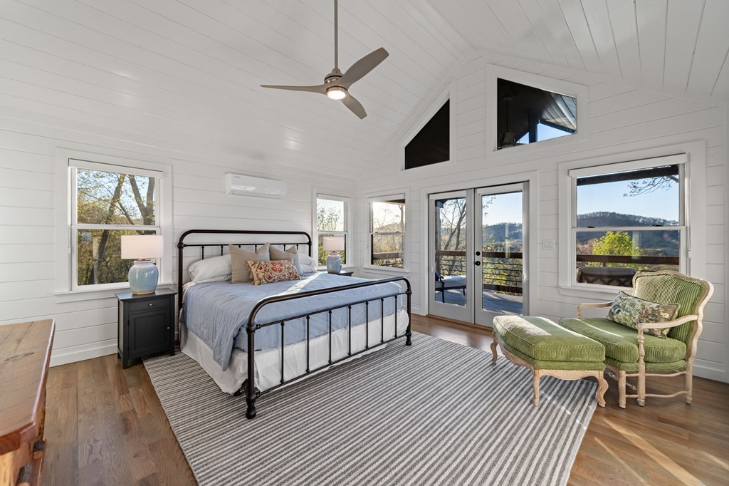 414942 Blue Ridge Residential