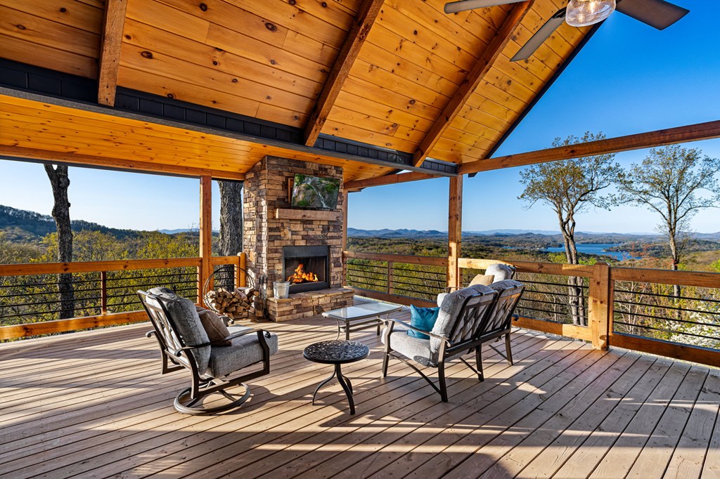 414942 Blue Ridge Residential