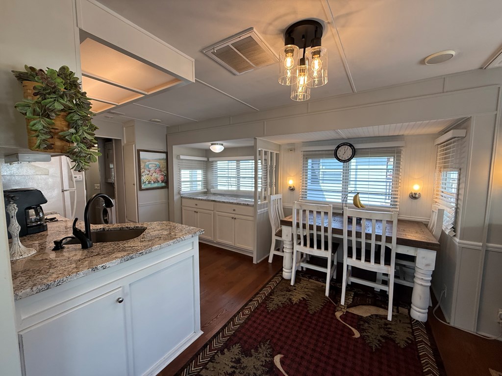 414943 Hiawassee Residential