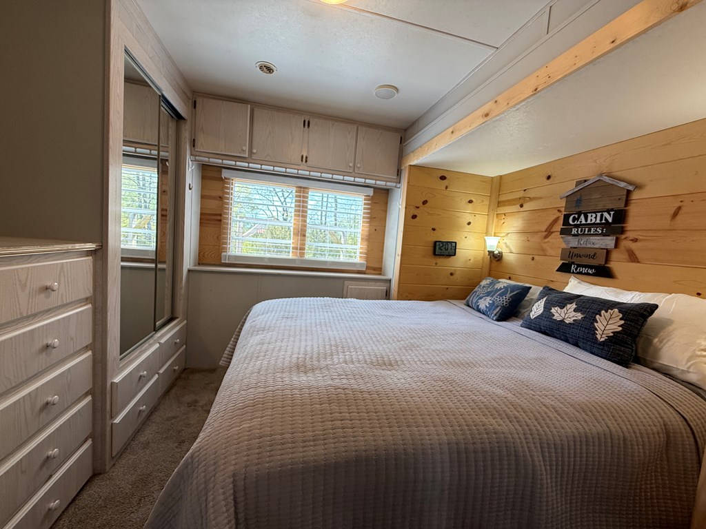 414943 Hiawassee Residential