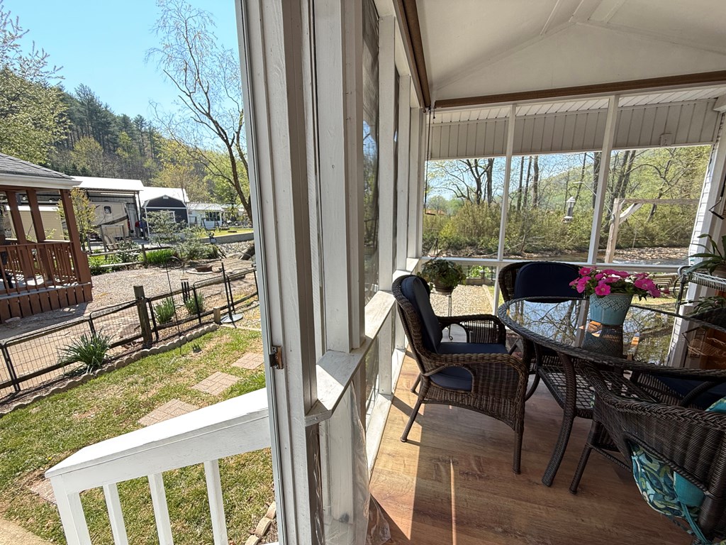 414943 Hiawassee Residential