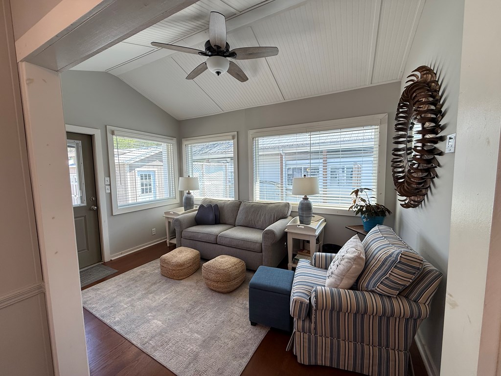 414943 Hiawassee Residential
