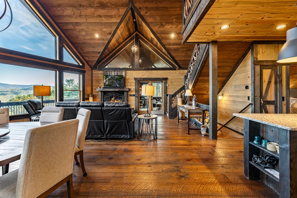 414944 Blue Ridge Residential