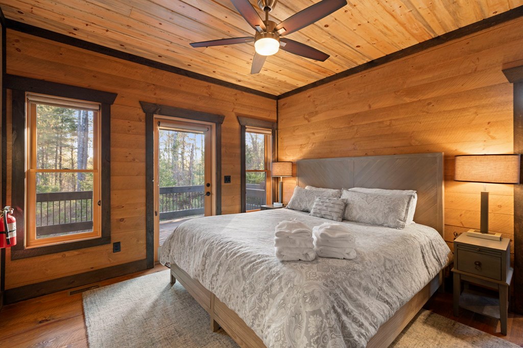 414944 Blue Ridge Residential