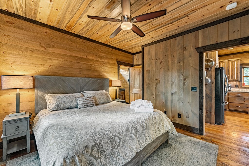 414944 Blue Ridge Residential