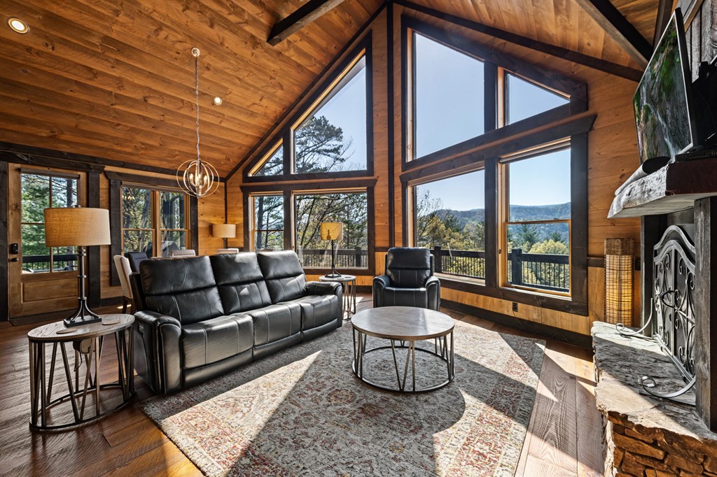 414944 Blue Ridge Residential