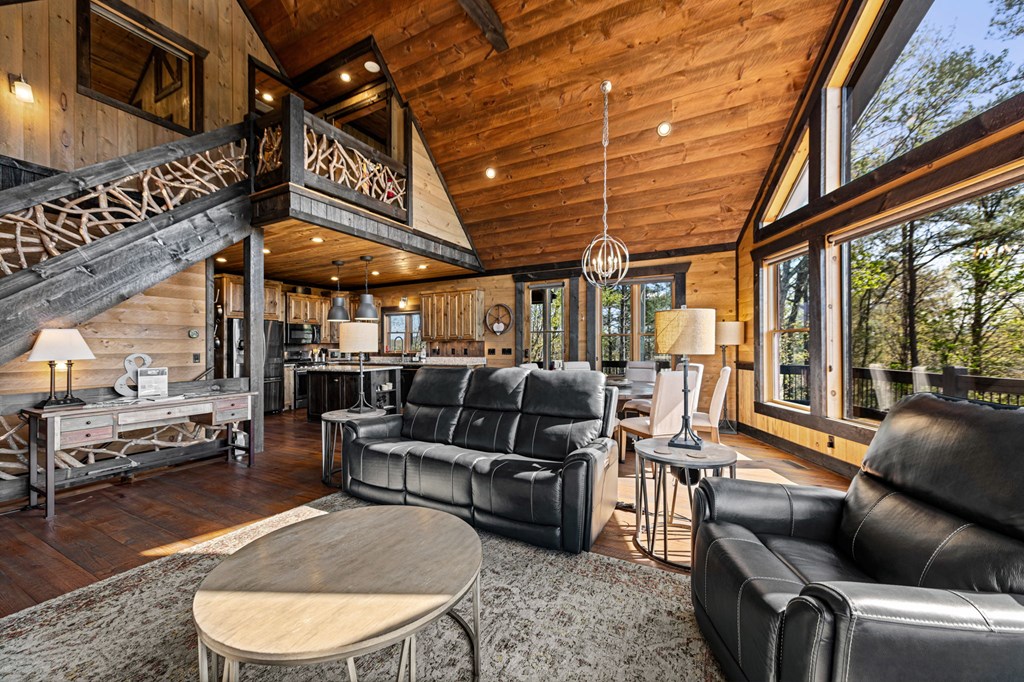 414944 Blue Ridge Residential