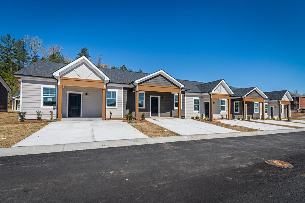 414948 Blue Ridge Townhouse