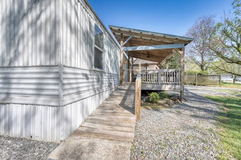 414949 Hiawassee Residential
