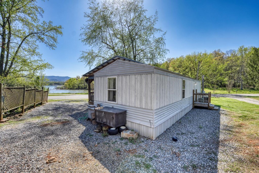 414949 Hiawassee Residential