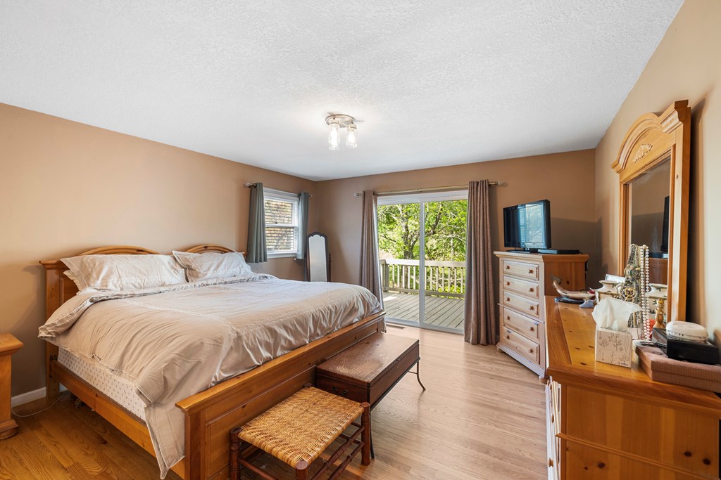 414951 Hayesville Residential
