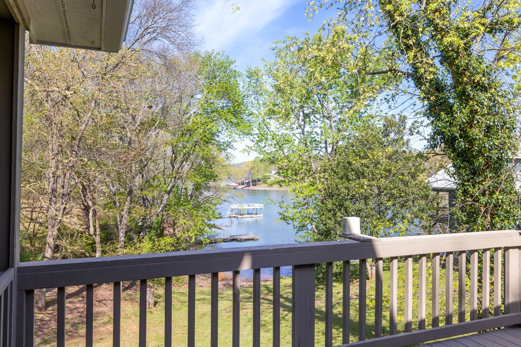 414951 Hayesville Residential