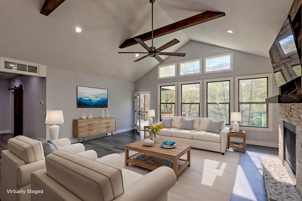 414959 Hayesville Residential