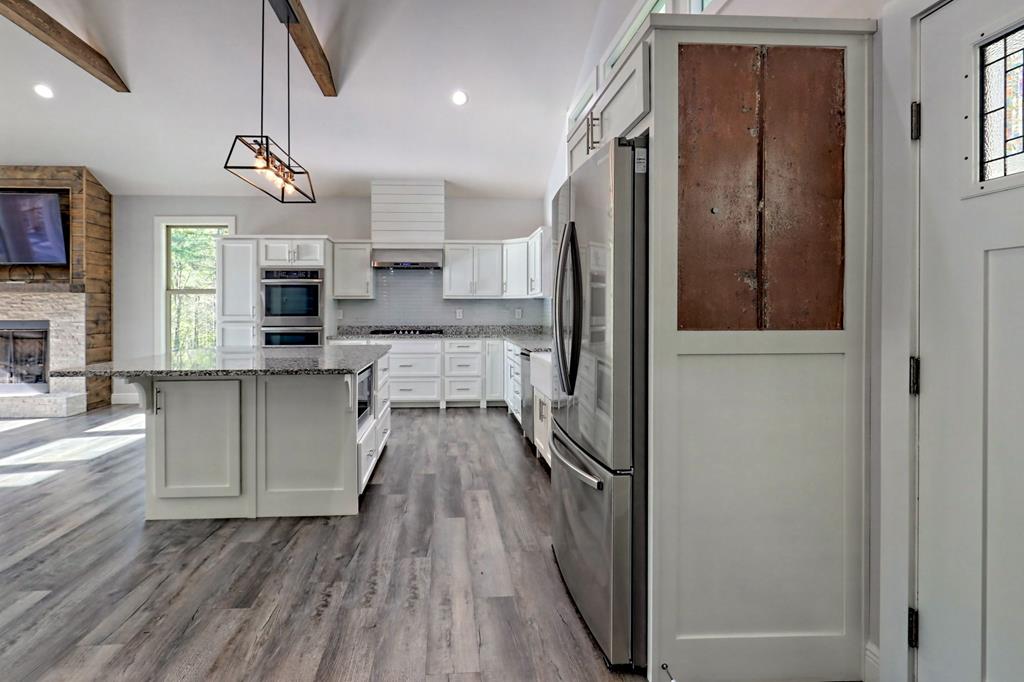 414959 Hayesville Residential