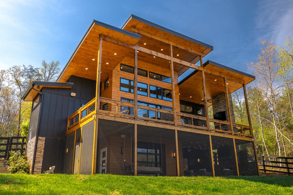 414962 Blue Ridge Residential