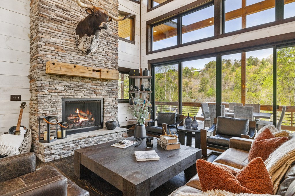 414962 Blue Ridge Residential
