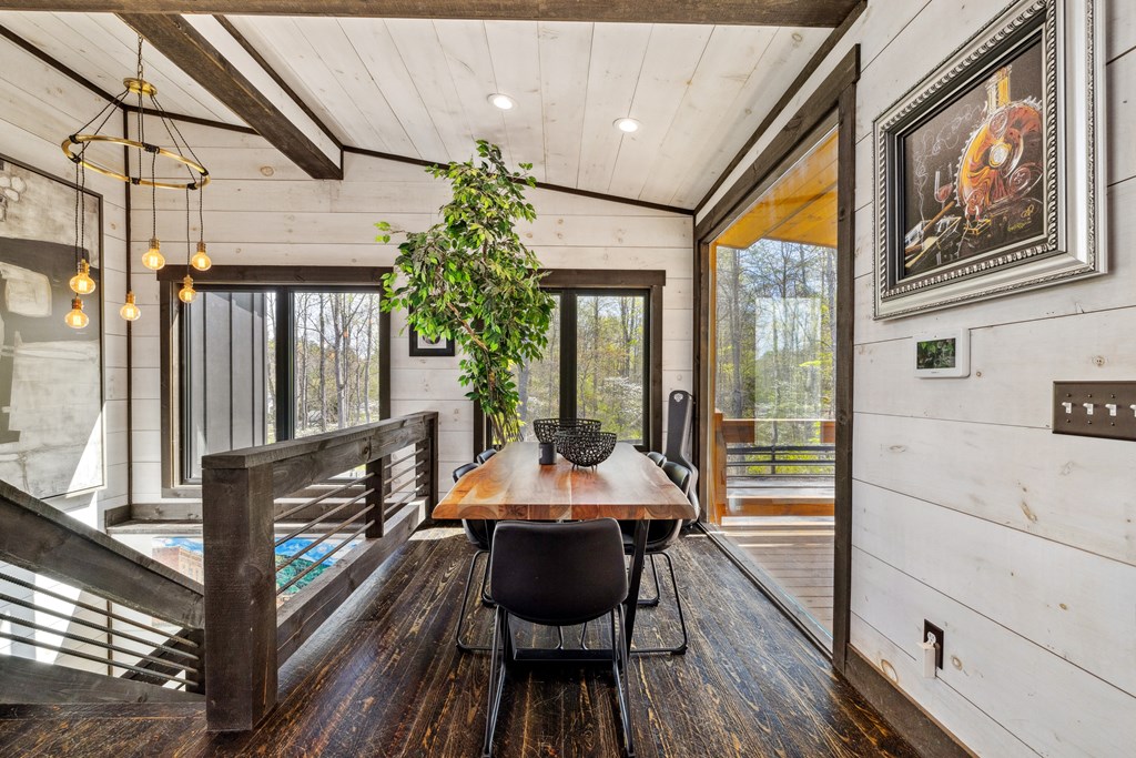 414962 Blue Ridge Residential