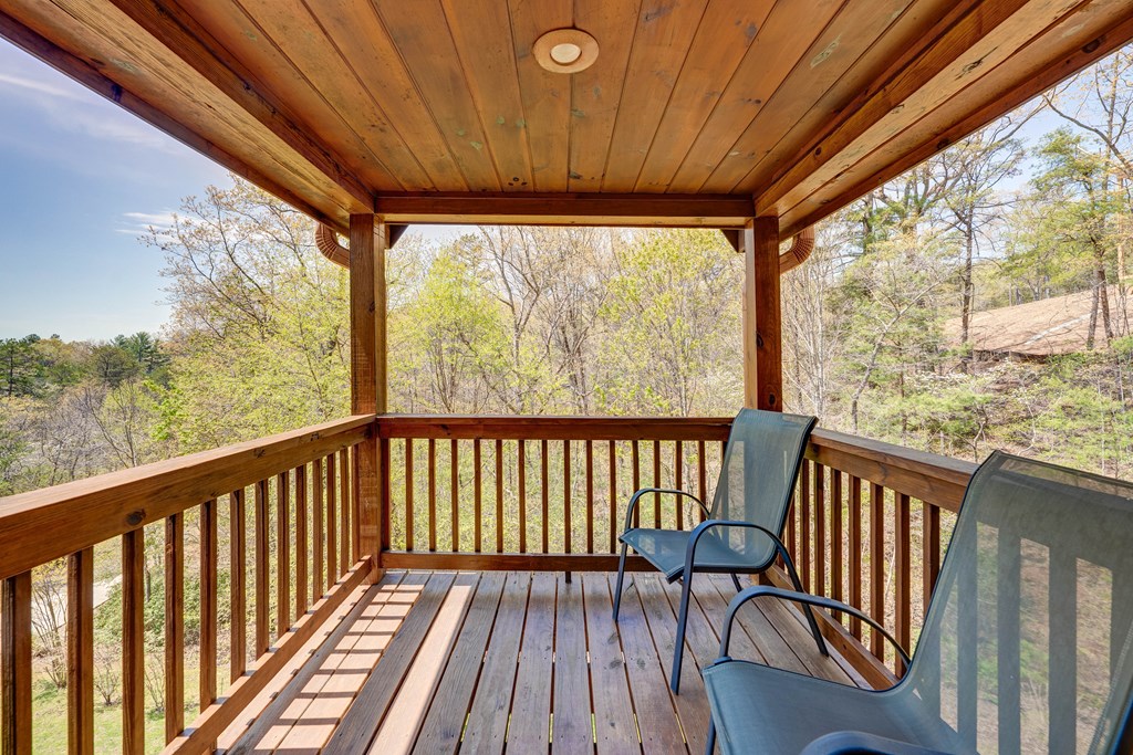414976 Mineral Bluff Residential