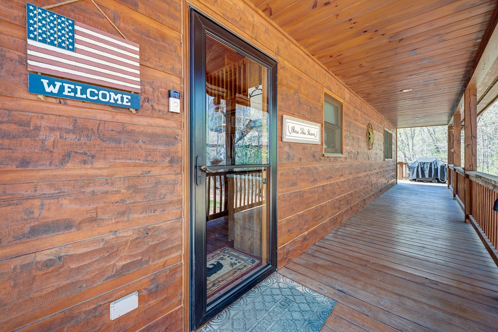 414976 Mineral Bluff Residential