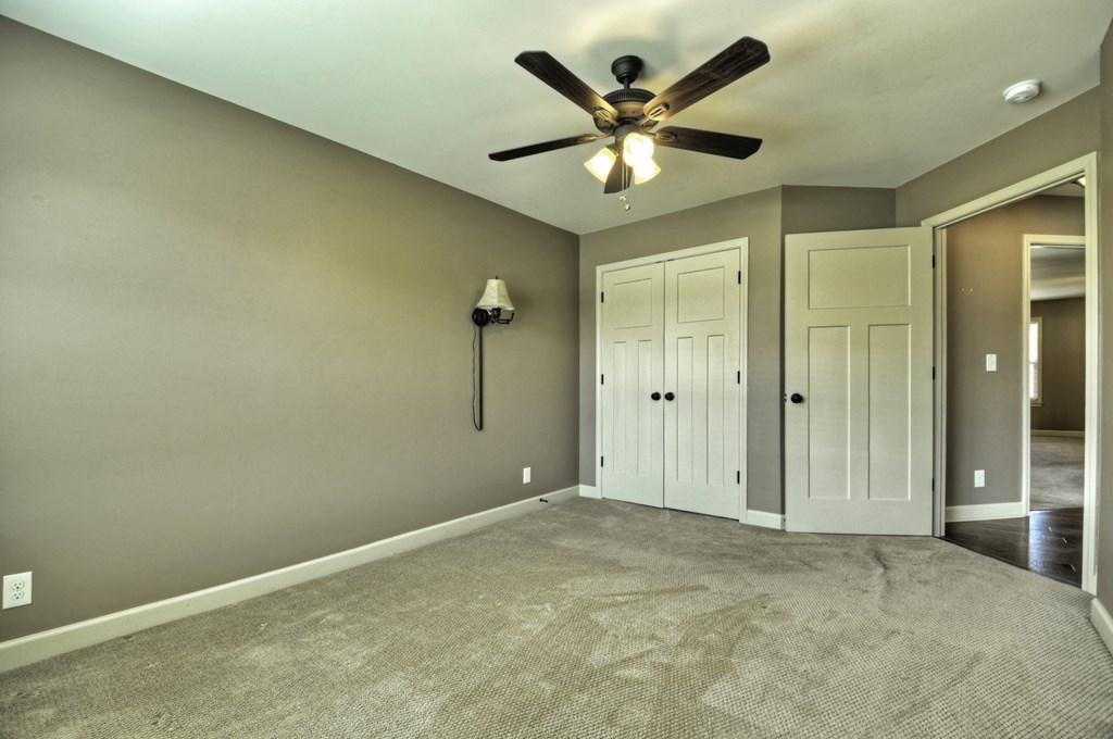414985 Blue Ridge Residential