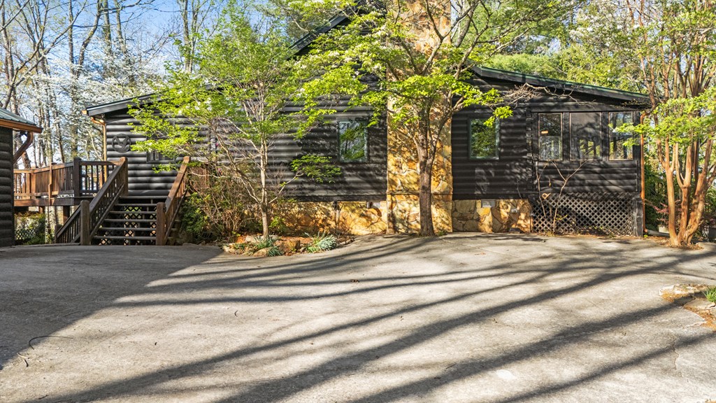 414986 Blue Ridge Residential