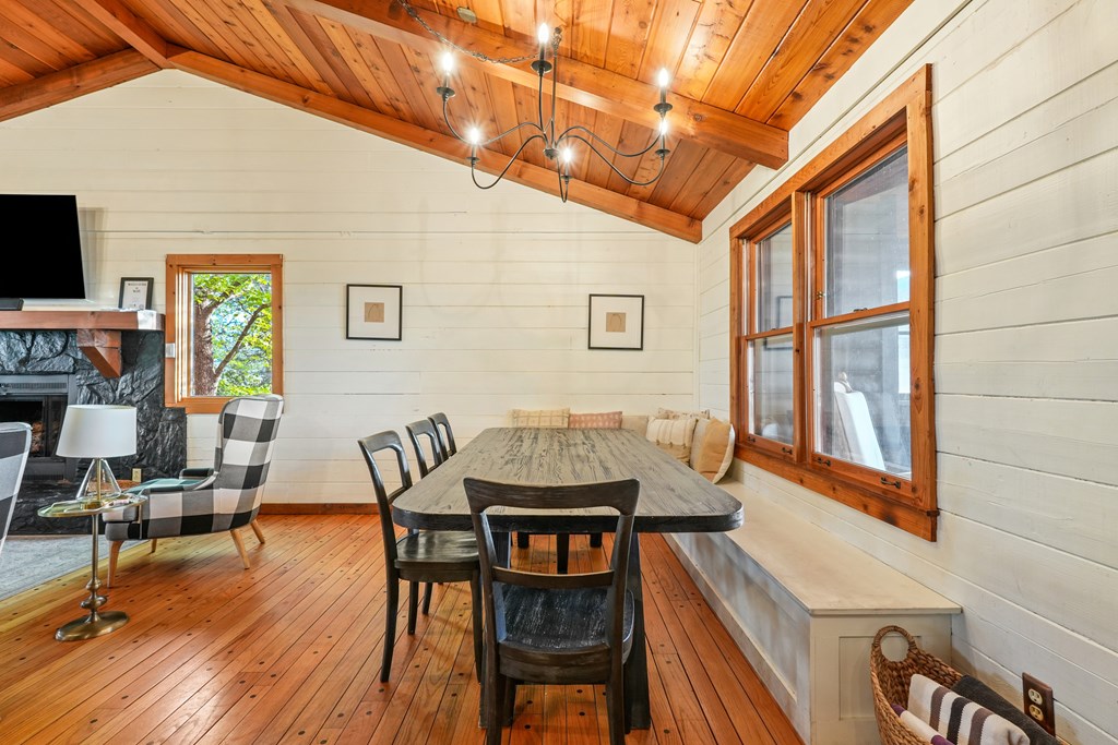 414986 Blue Ridge Residential
