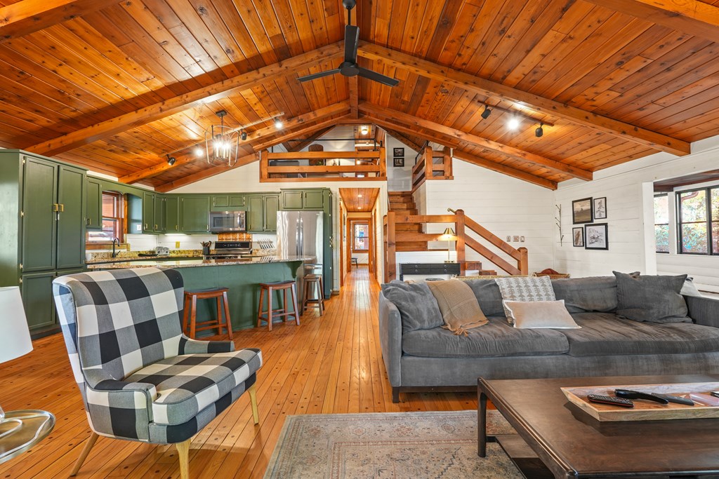 414986 Blue Ridge Residential