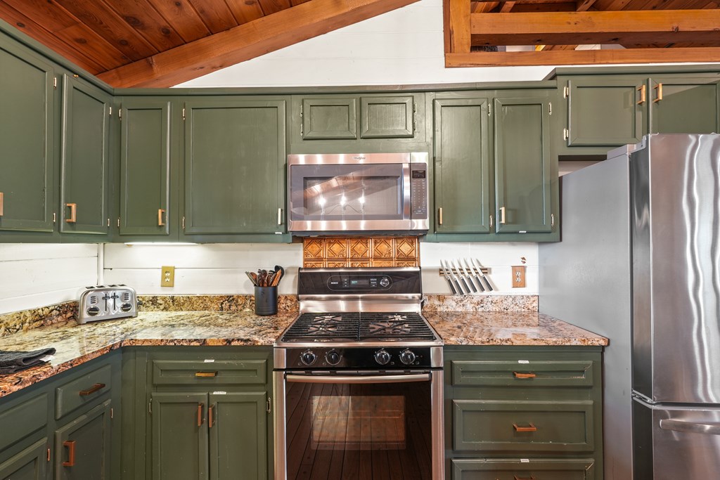 414986 Blue Ridge Residential