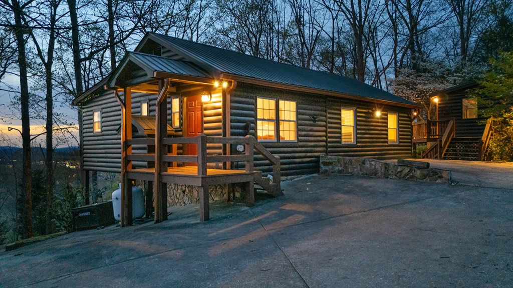414986 Blue Ridge Residential