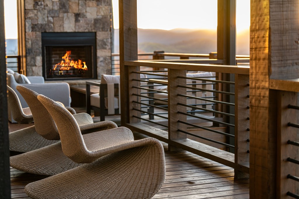 414989 Blue Ridge Residential