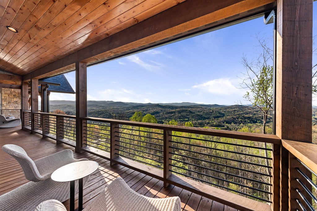 414989 Blue Ridge Residential