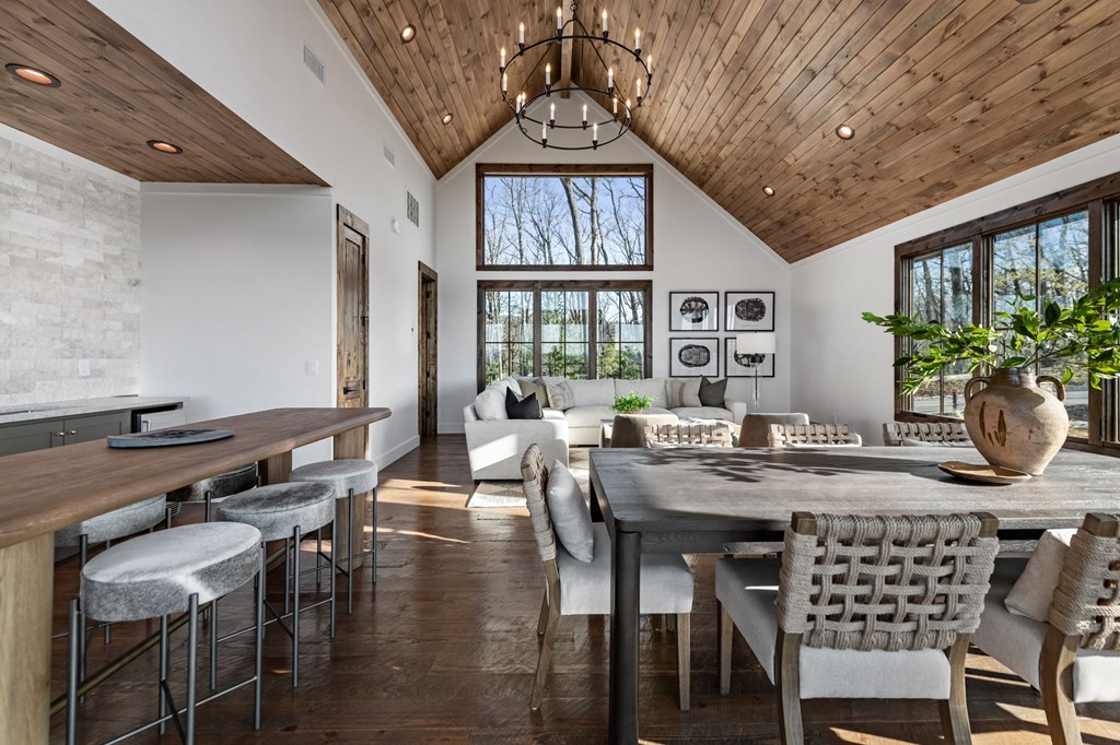 414989 Blue Ridge Residential