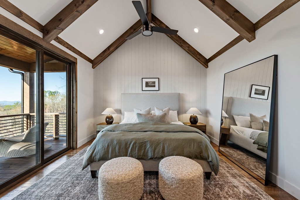 414989 Blue Ridge Residential