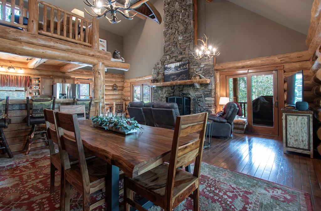 414990 Robbinsville Residential