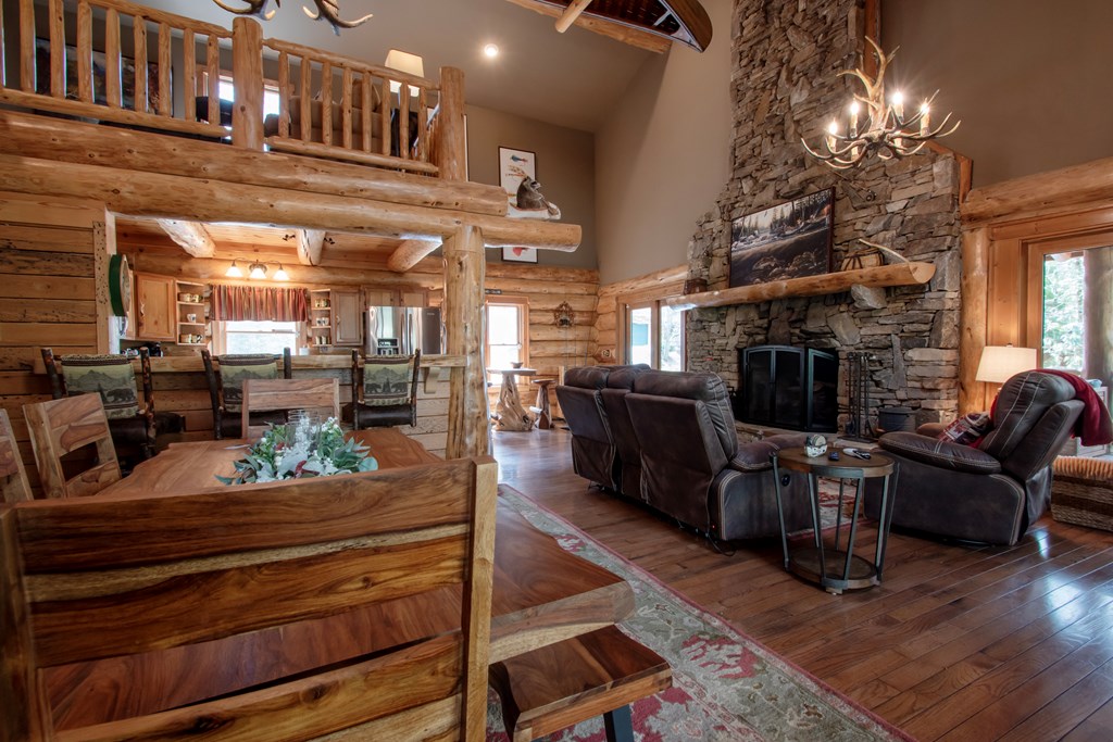 414990 Robbinsville Residential