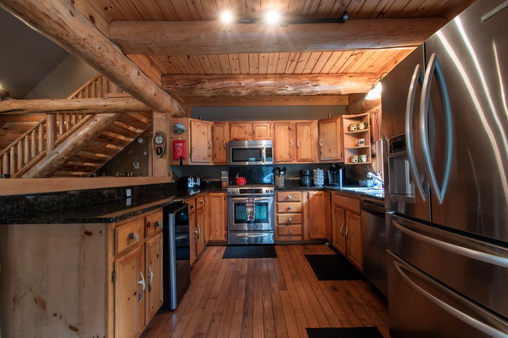 414990 Robbinsville Residential