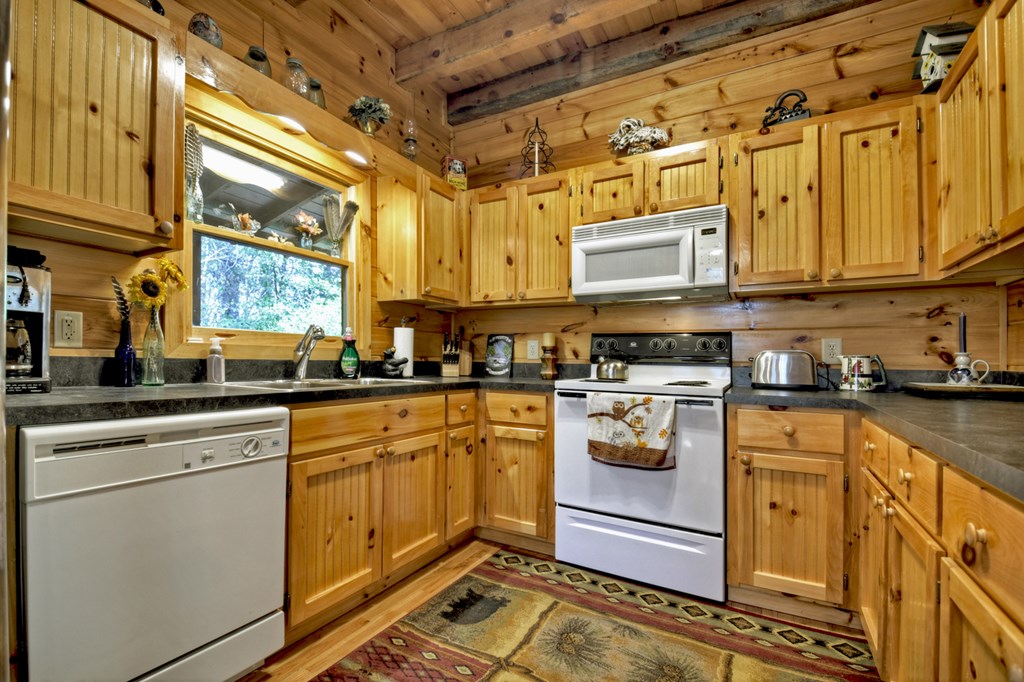 414991 Morganton Residential