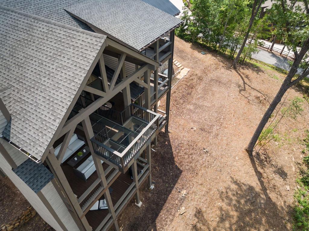 414995 Blue Ridge Residential