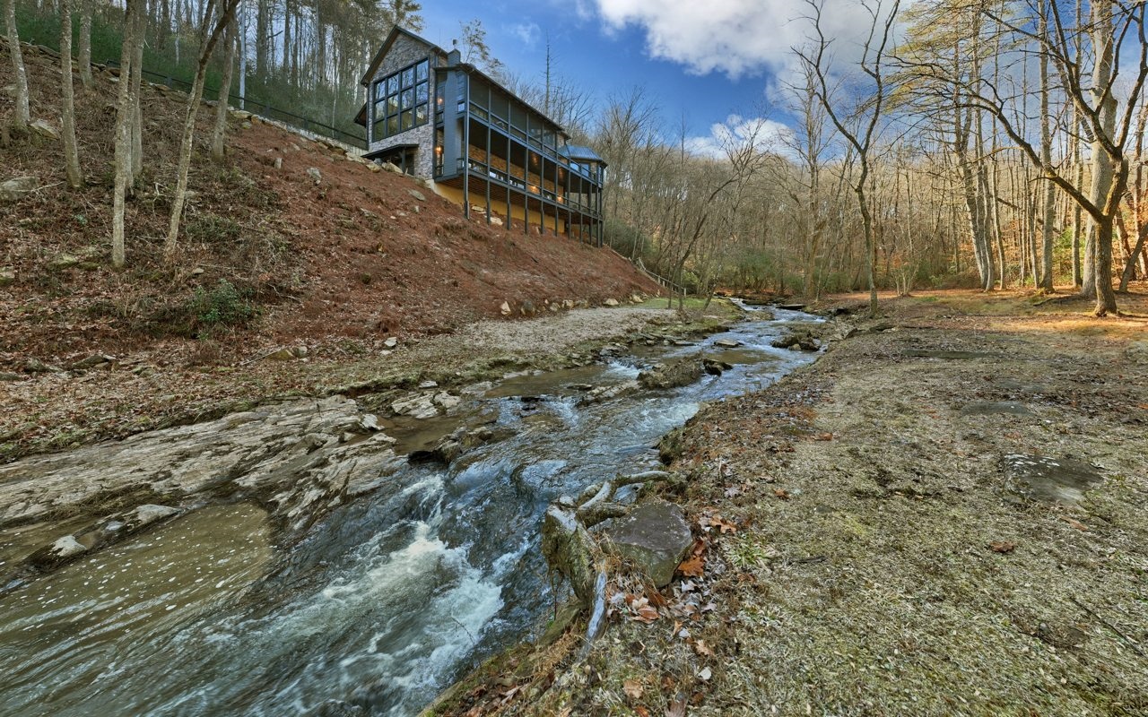 415002 Blue Ridge Residential