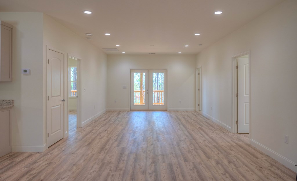 415007 Blairsville Residential