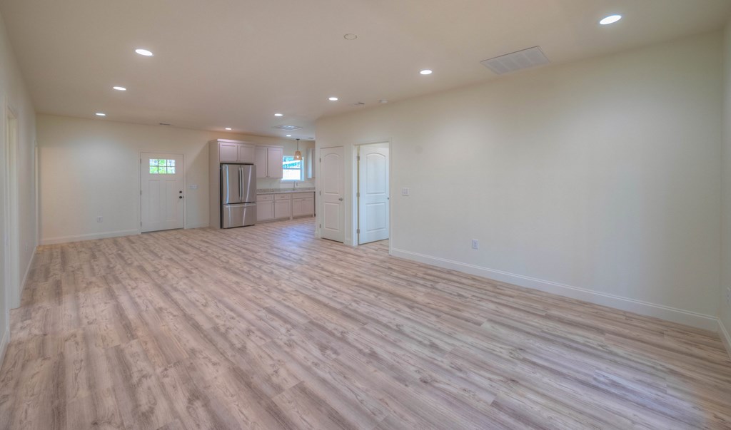 415007 Blairsville Residential