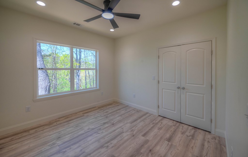 415007 Blairsville Residential