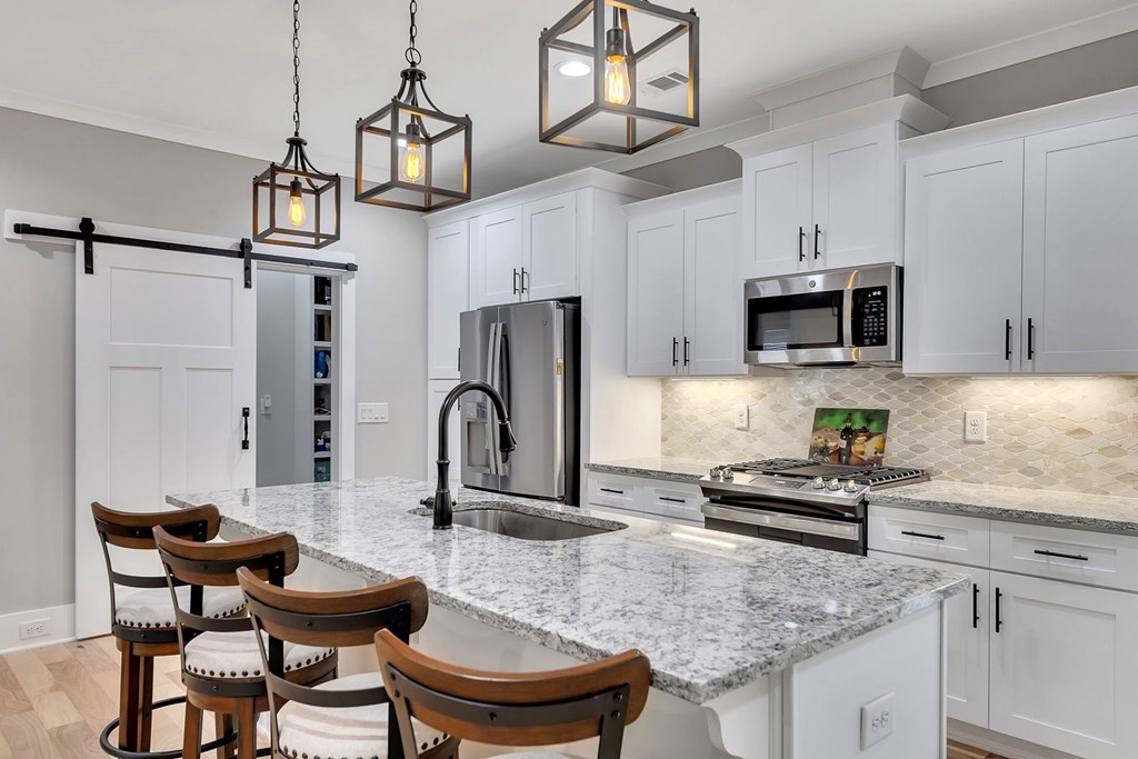 415015 Marietta Residential