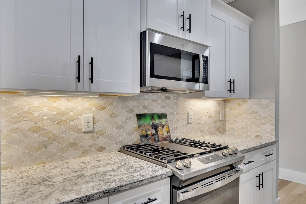 415015 Marietta Residential