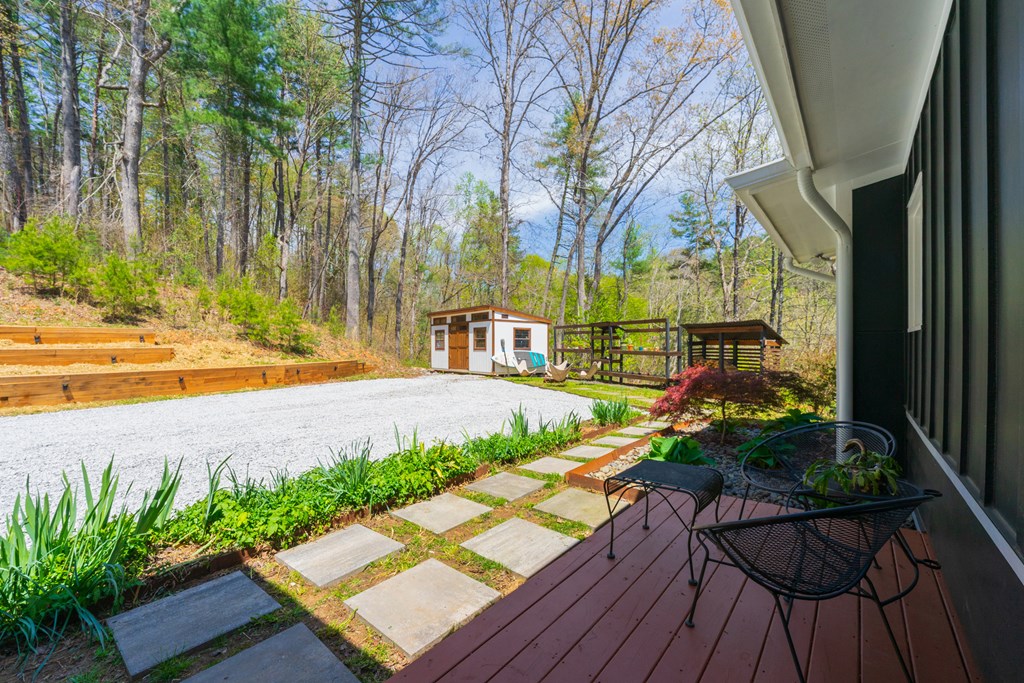 415017 Clayton Residential