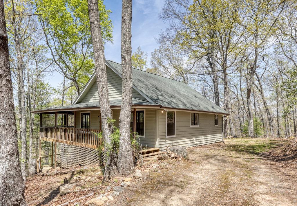 415035 Hayesville Residential