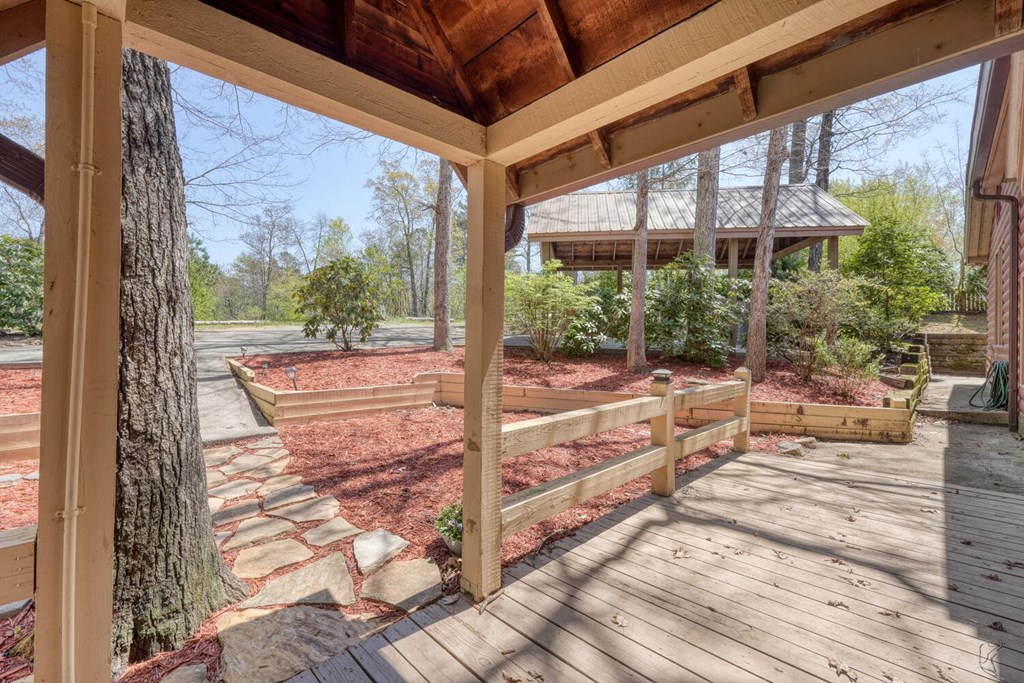 415039 Blue Ridge Residential