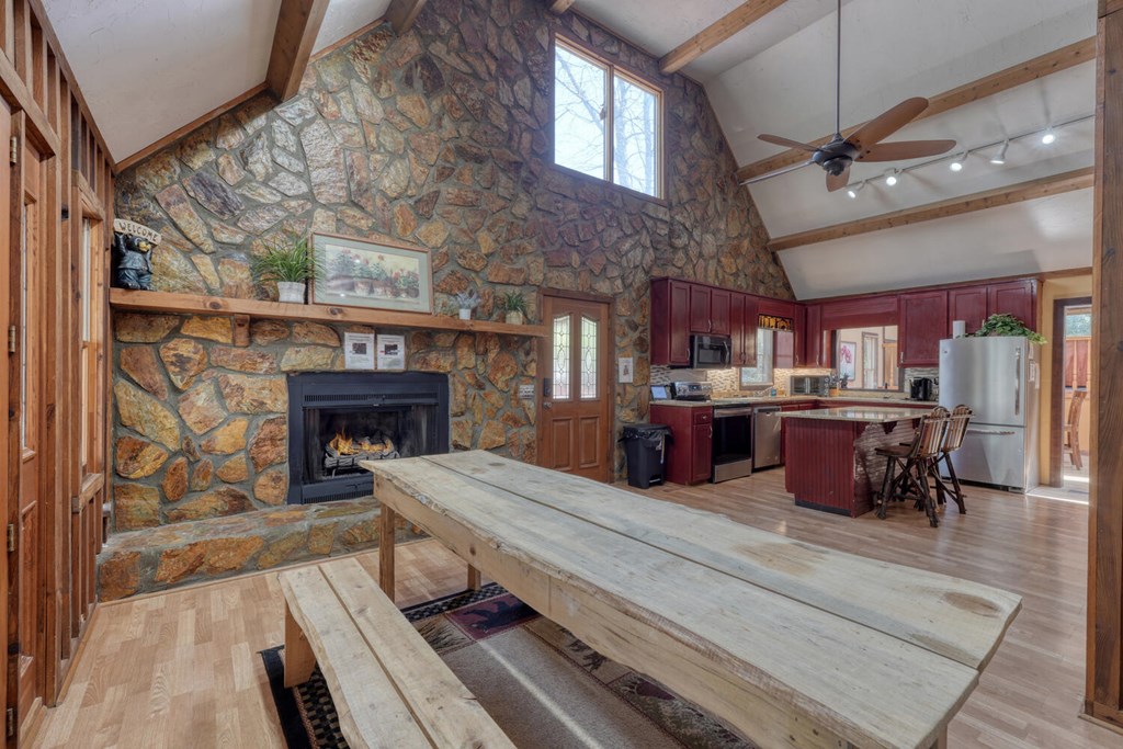 415039 Blue Ridge Residential
